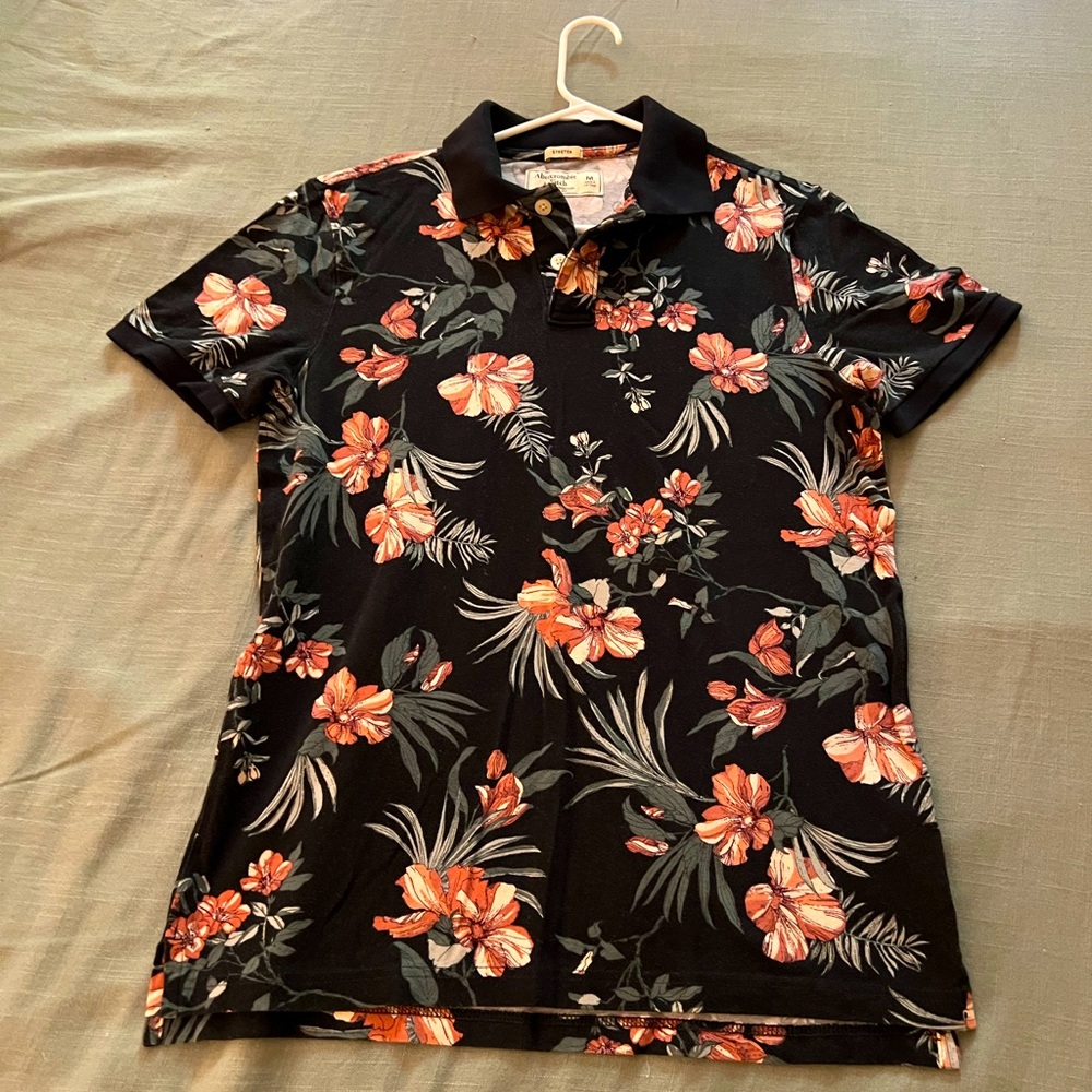 Abercrombie & Fitch Black Stretch Polo Shirt - Like New